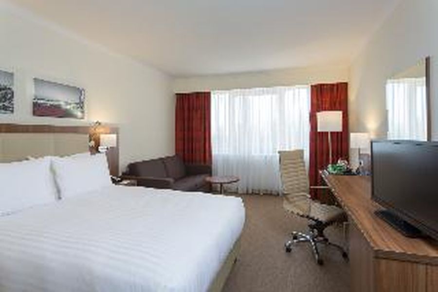 photo-1