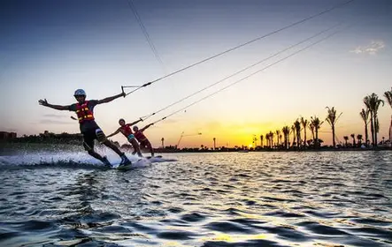 Experiência de wakeboard a cabo em Marrakech