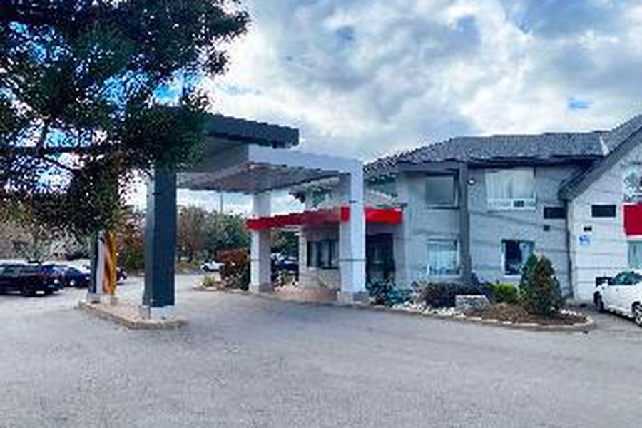 photo-0