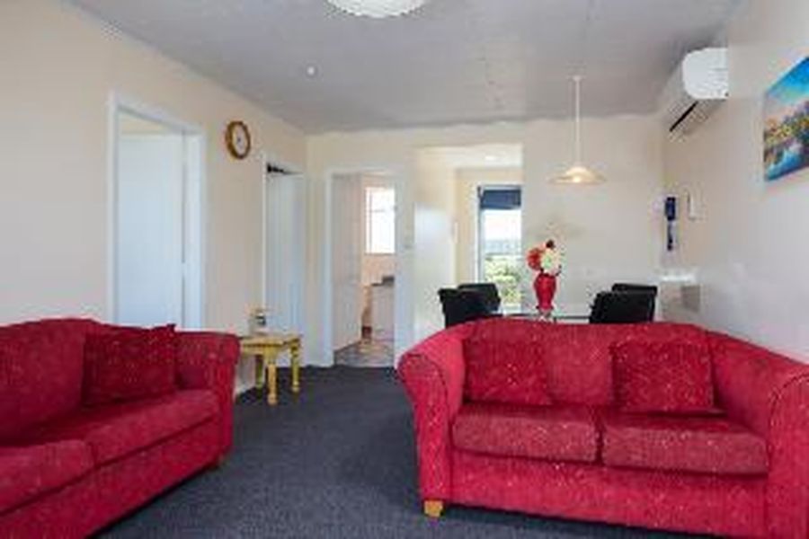 photo-0