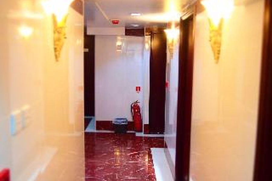photo-1
