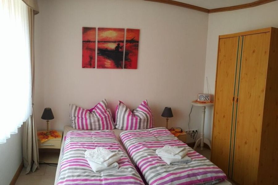 photo-1