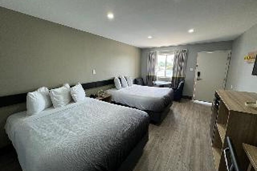 photo-1