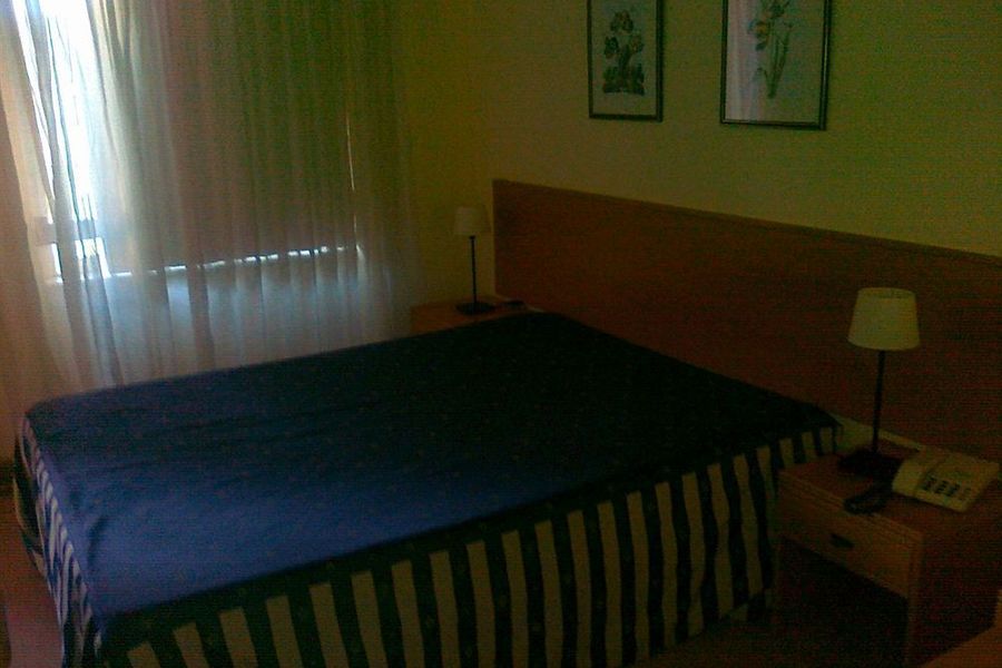photo-0