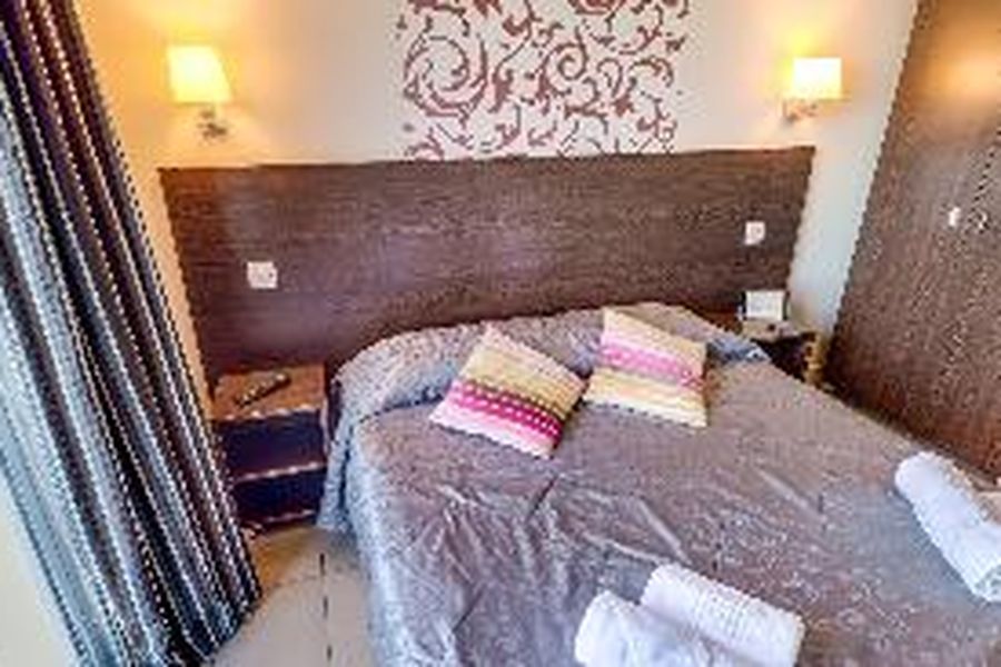 photo-1