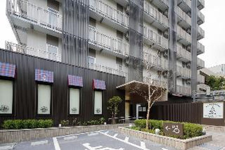 photo-0