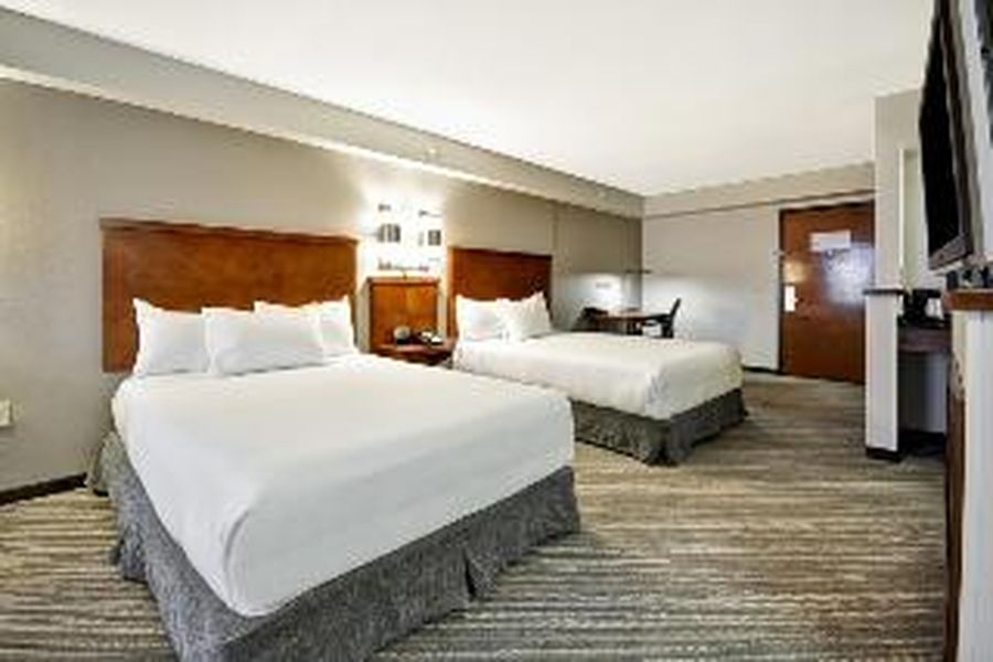 photo-1