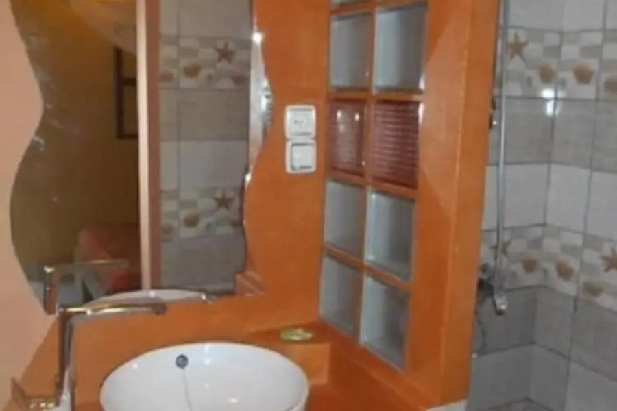 photo-1