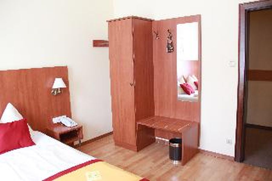photo-1