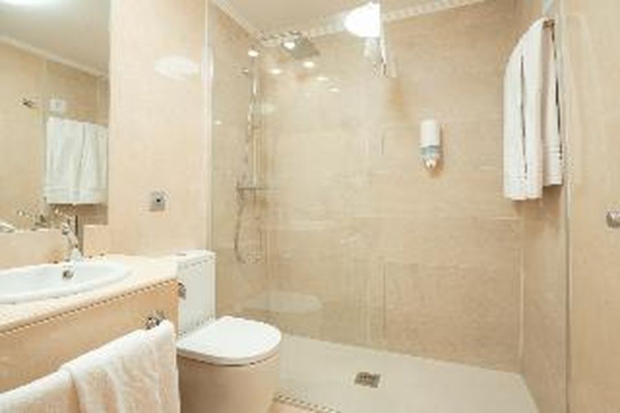 photo-1