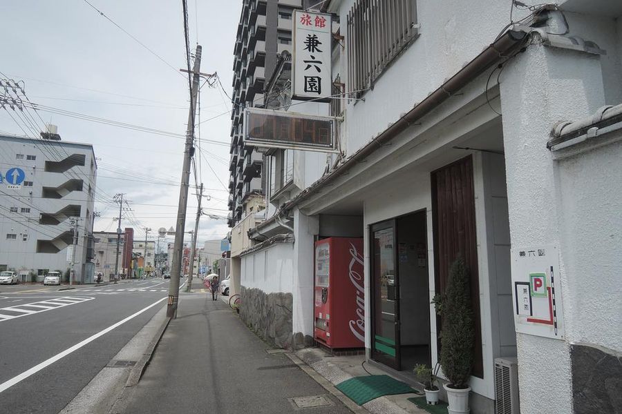 photo-0