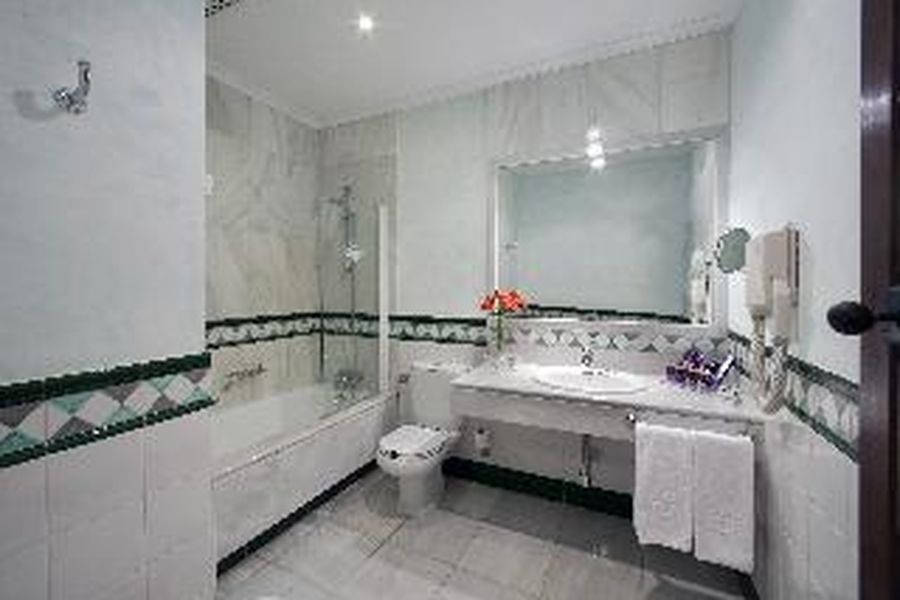 photo-1