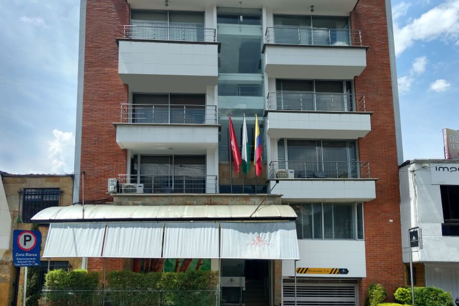 photo-0