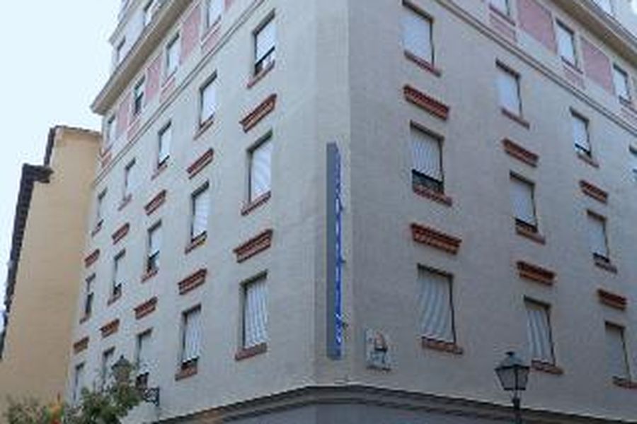 photo-0