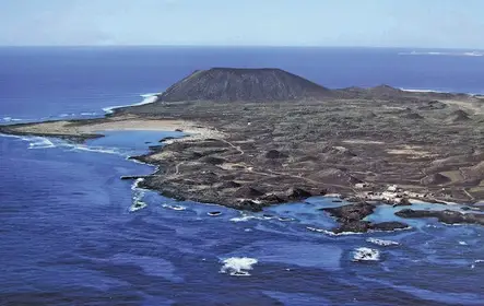 Balsa de ida e volta para a Ilha de Lobos com autorização de Corralejo