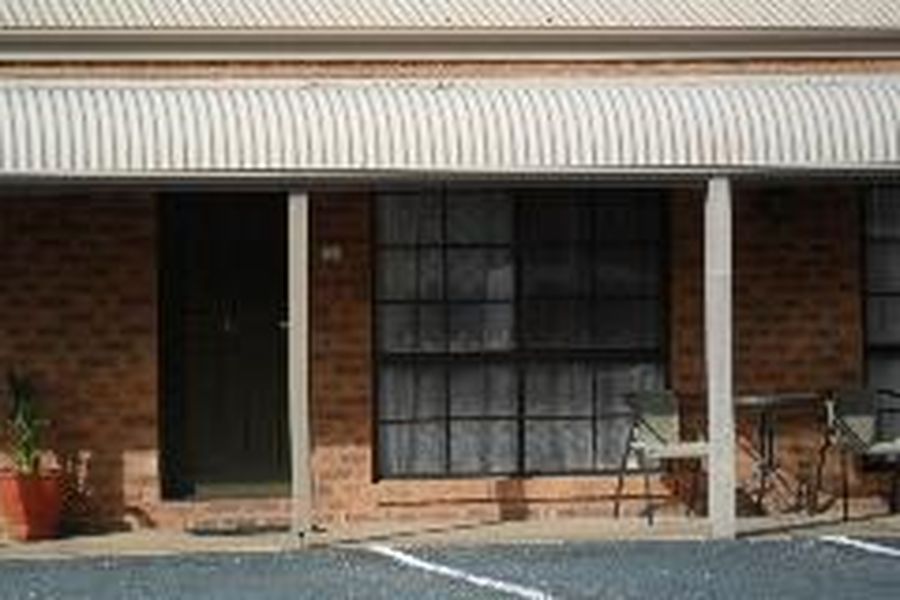 photo-1