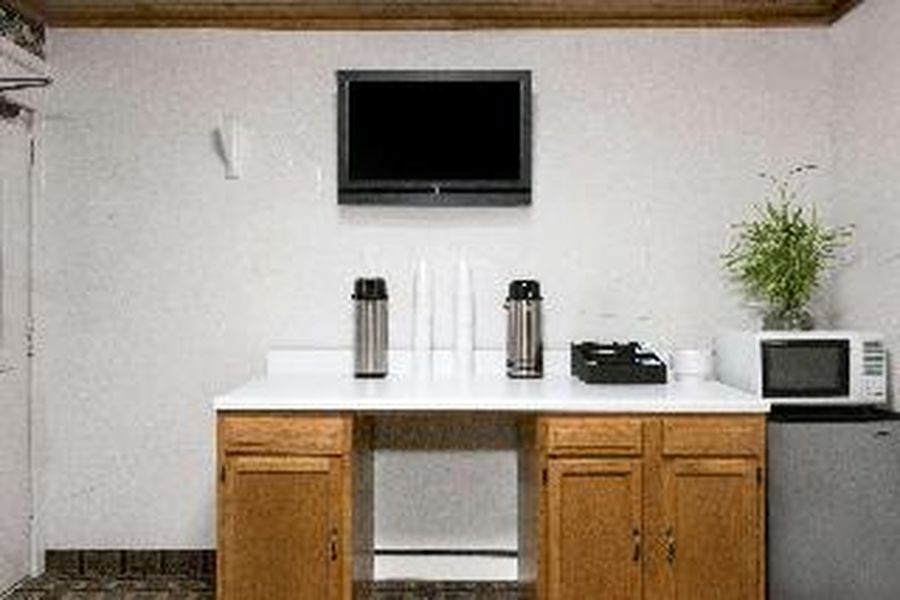 photo-0