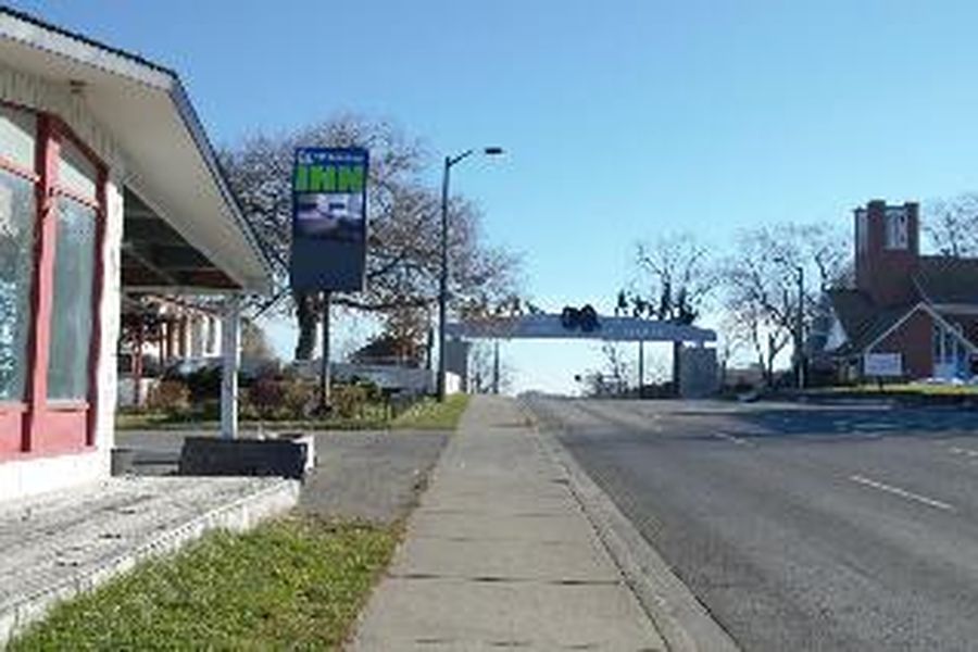 photo-0