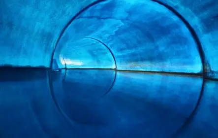 Entrada para Palau de Gel Splash Toboganes com piscina e escorregadores