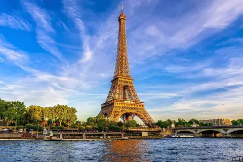 Pacote - Paris - Voo + Hotel + Disneyland Paris - 2024